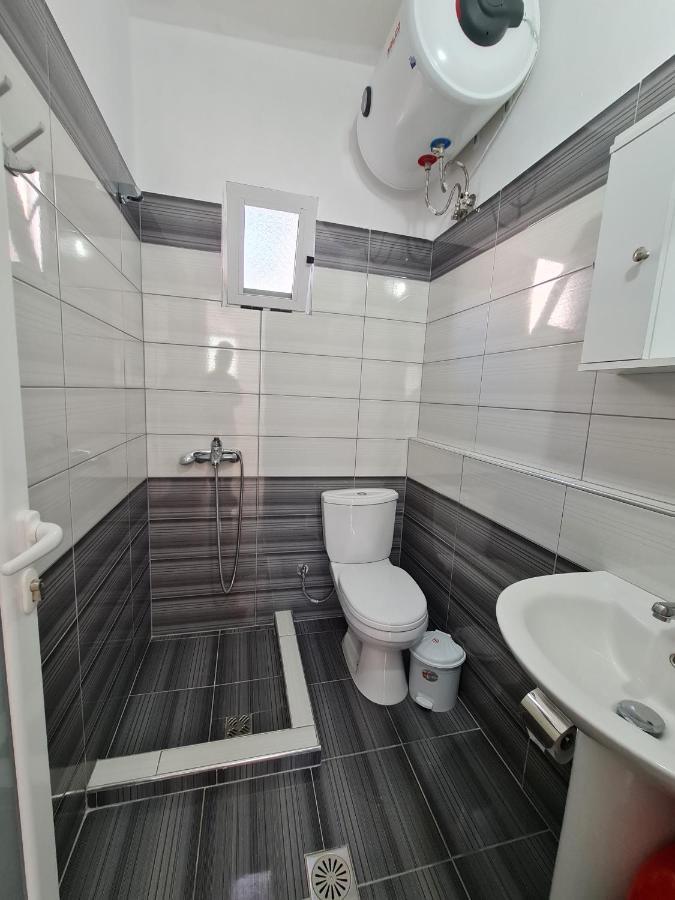 Ava'S Guesthouse Ksamil Dış mekan fotoğraf